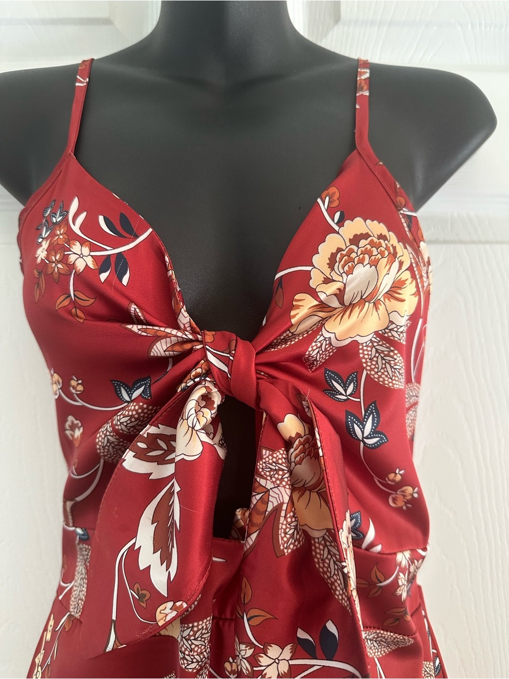 Floral Tie-Front Red Women’s Cami Top